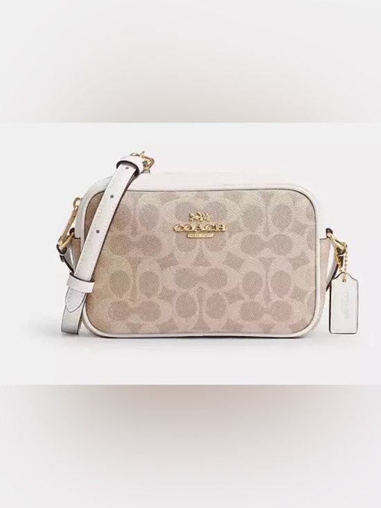 Coach Handbags - ❌SOLD⭕️Coach Mini Jamie Camera Bag